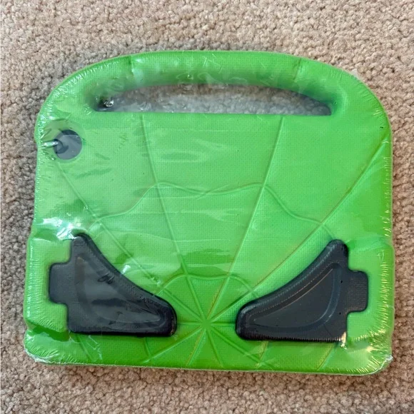 Green Tablet Protective Case - Picture 2 of 2